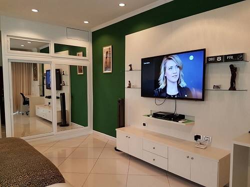 27-1073 VT6 TV area N1